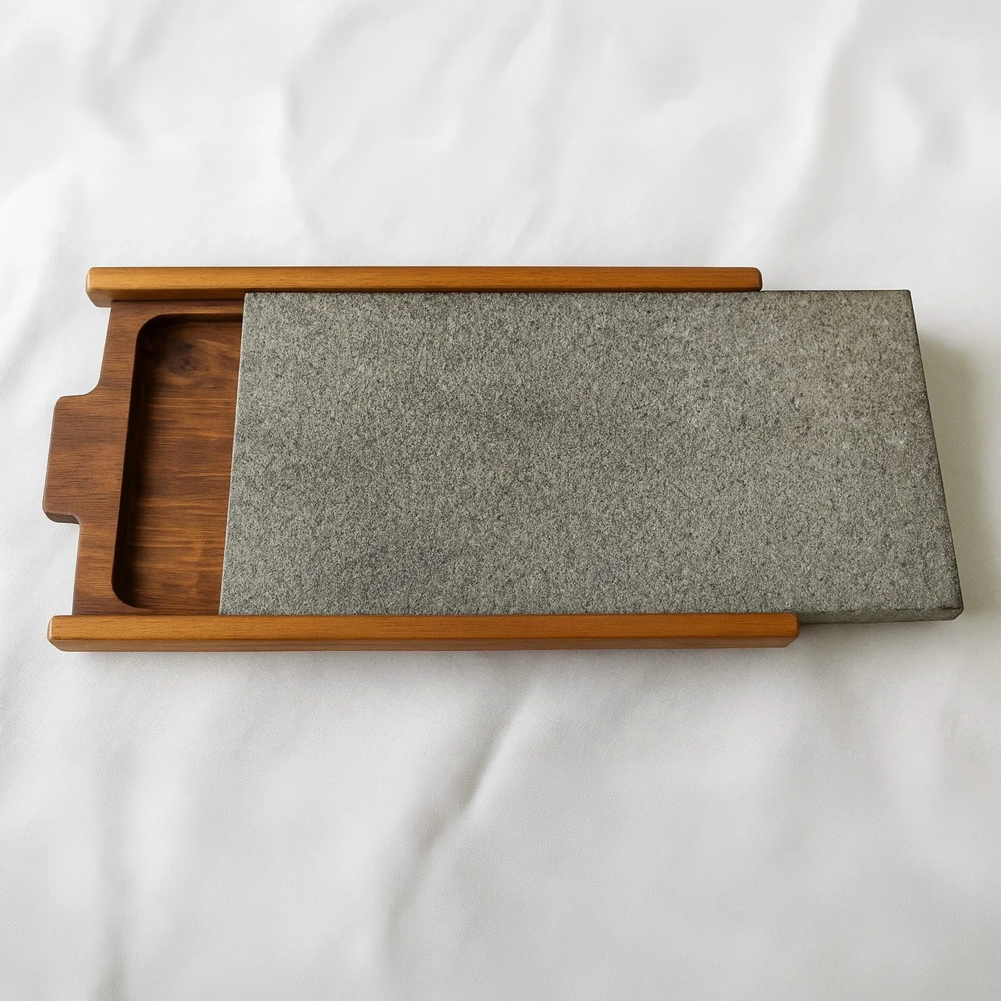 CHOPPING/CUTTING BOARD WITH TRAY