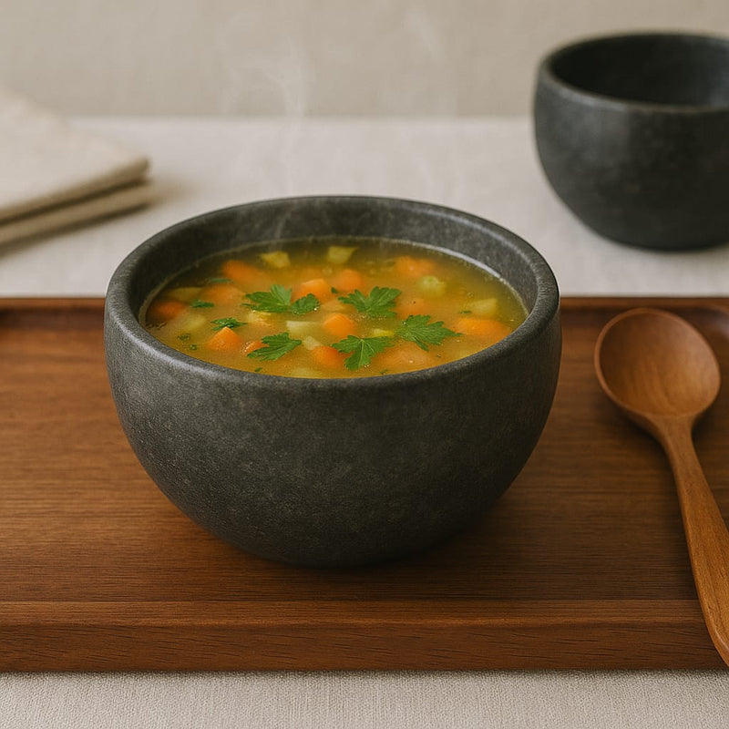 STONE SOUP BOWL WITH WOODEN SPOON I 400 ML